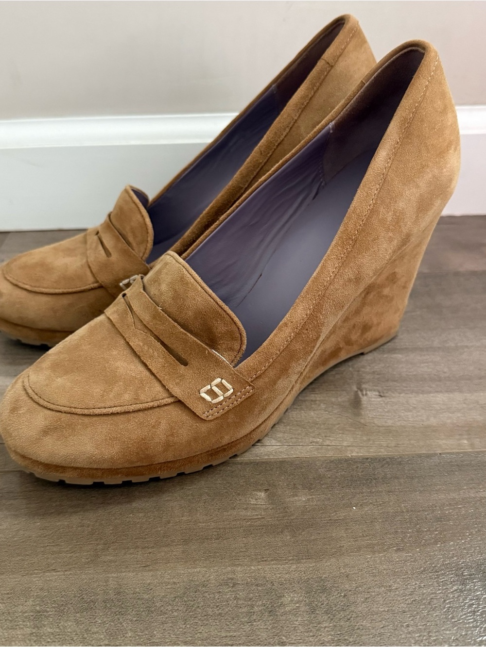 Boden Penny Loafer Wedge Heel Tan Suede Size 40 Shoe 9 EUC
